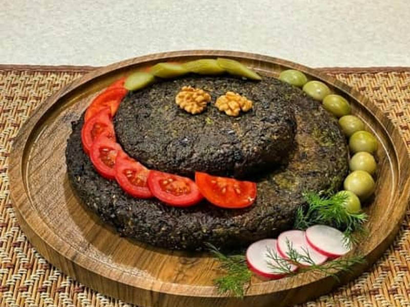 Authentic Kuku Sabzi Recipe: A Persian Delight - step image